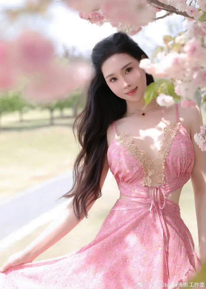 怒首领蜂弹幕截图